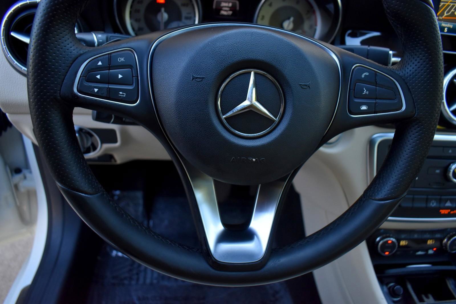 Used 2015 Mercedes-Benz CLA 250 image 17