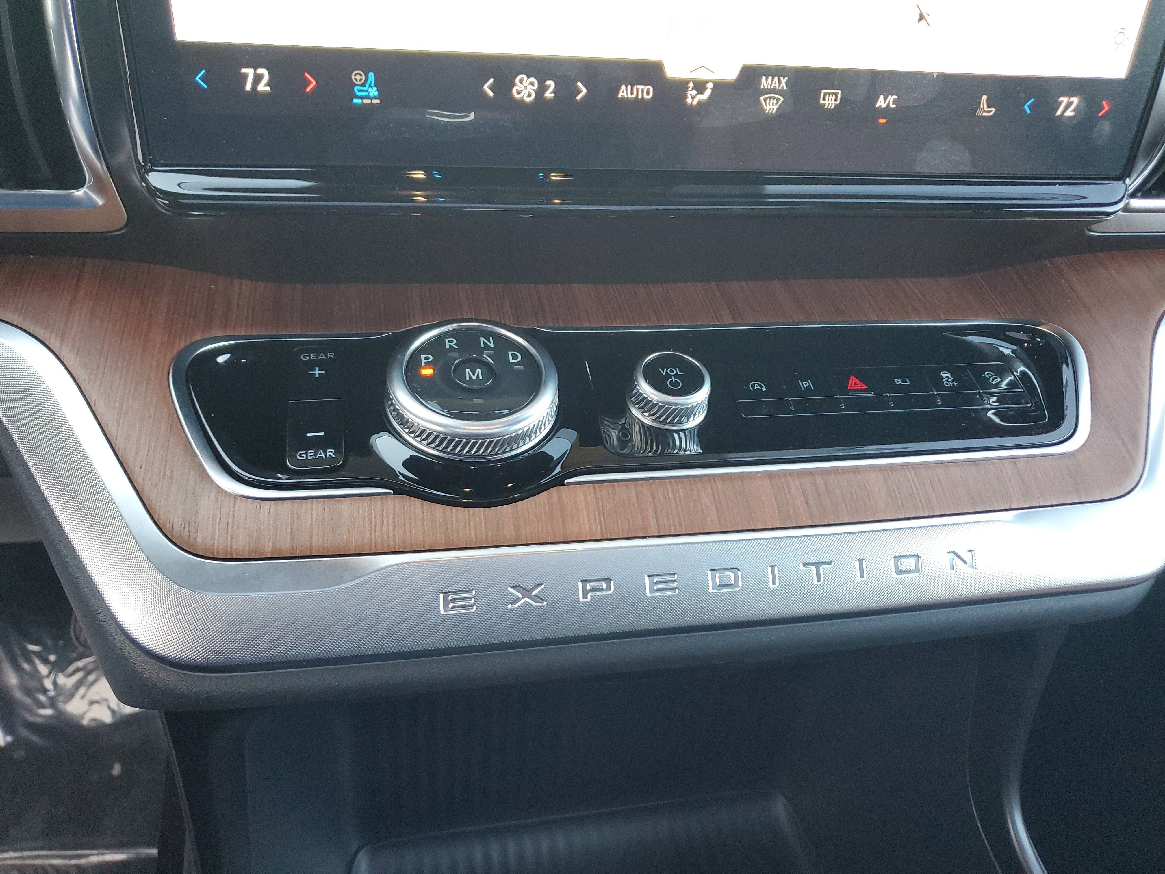 New 2026 Ford Expedition Max King Ranch image 19