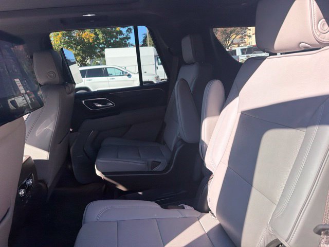 Used 2021 GMC Yukon SLT w/ SLT Luxury Plus Package AWD/4WD image 9
