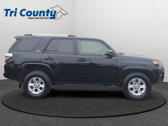 Certified 2024 Toyota 4Runner SR5 Premium w/ Moonroof Package image 9