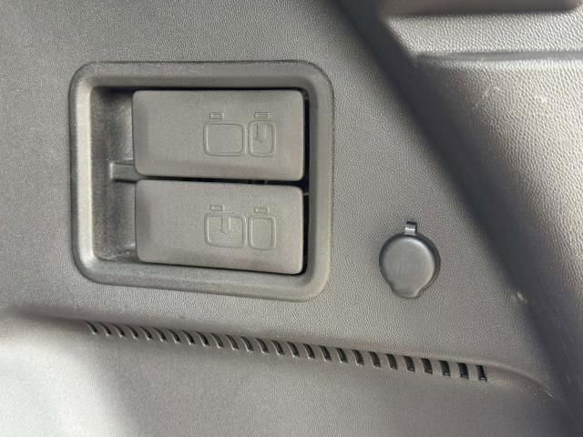 Used 2024 Chevrolet Equinox LT image 9