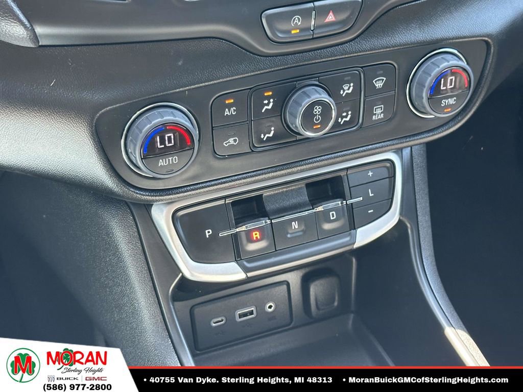 Certified 2023 GMC Terrain SLE w/ Driver Convenience Package FWD image 26
