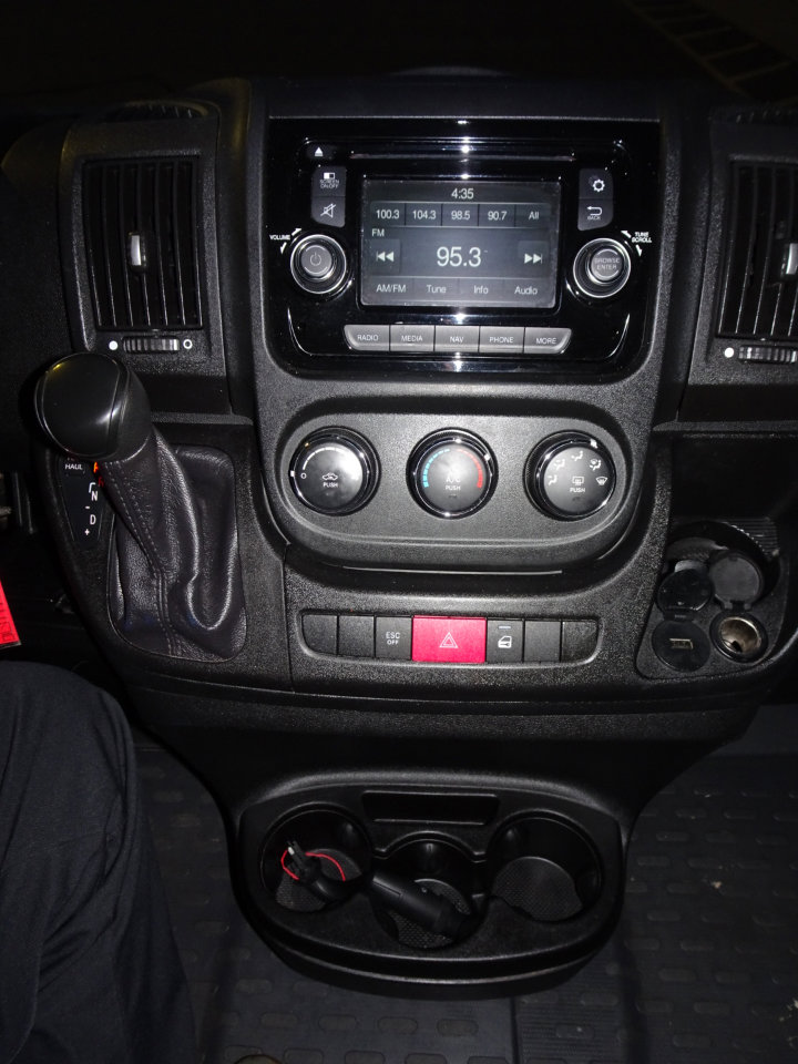 Used 2016 RAM ProMaster 2500 image 14