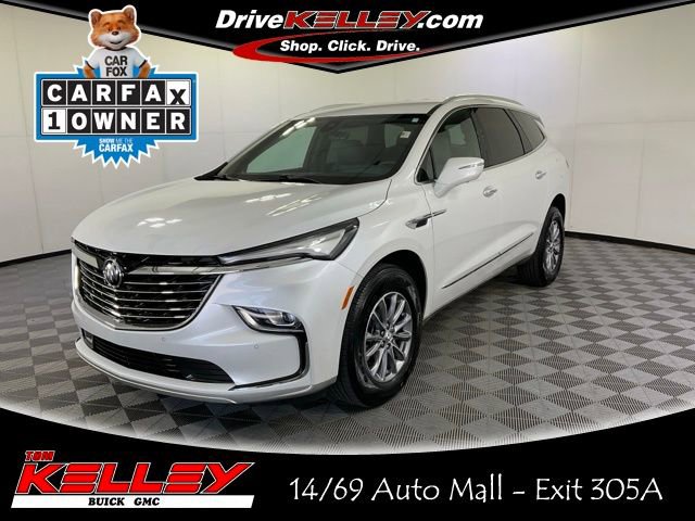 Used 2023 Buick Enclave Essence