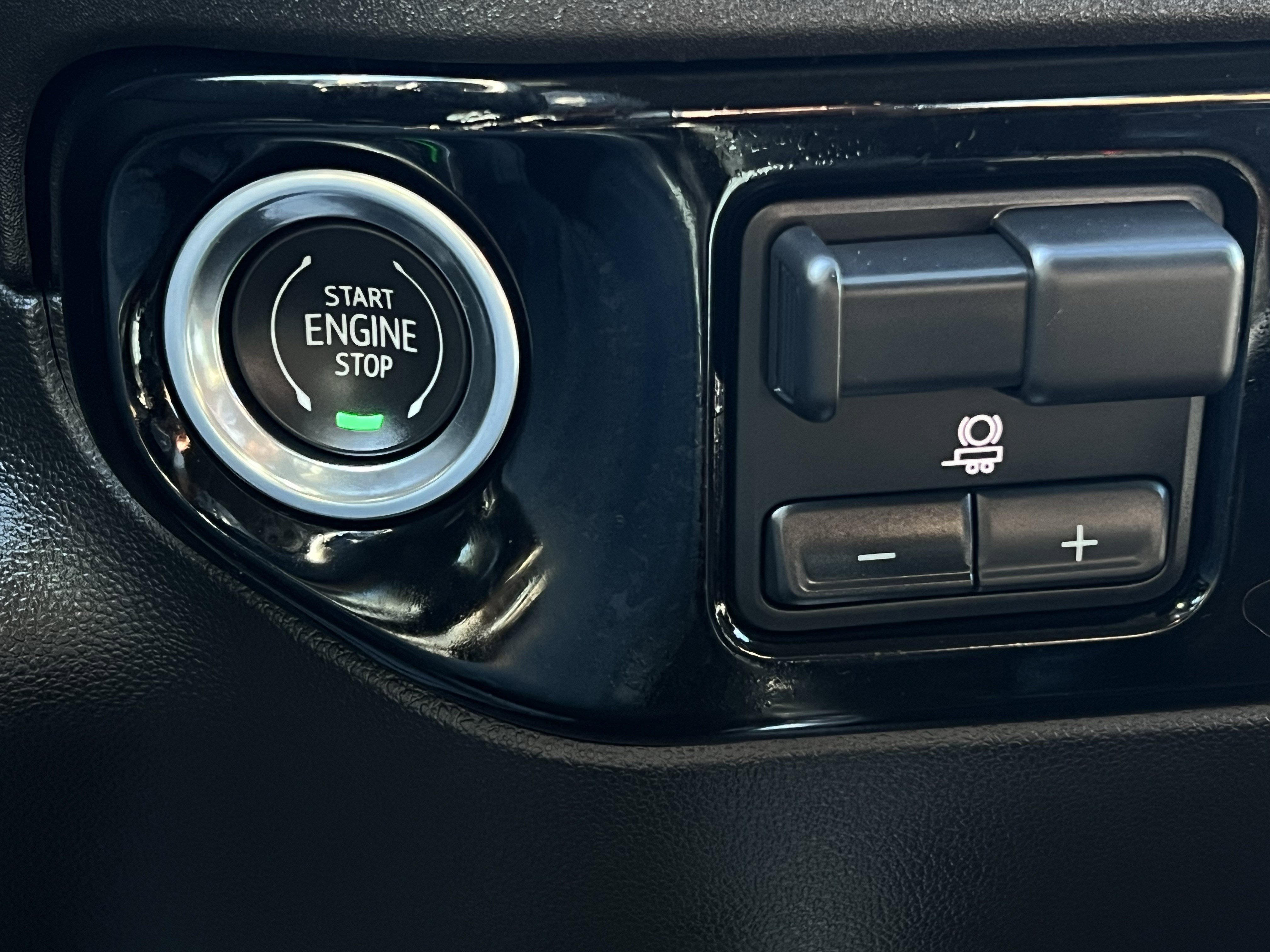 Used 2024 Chevrolet Silverado 1500 LT w/ Protection Package image 16