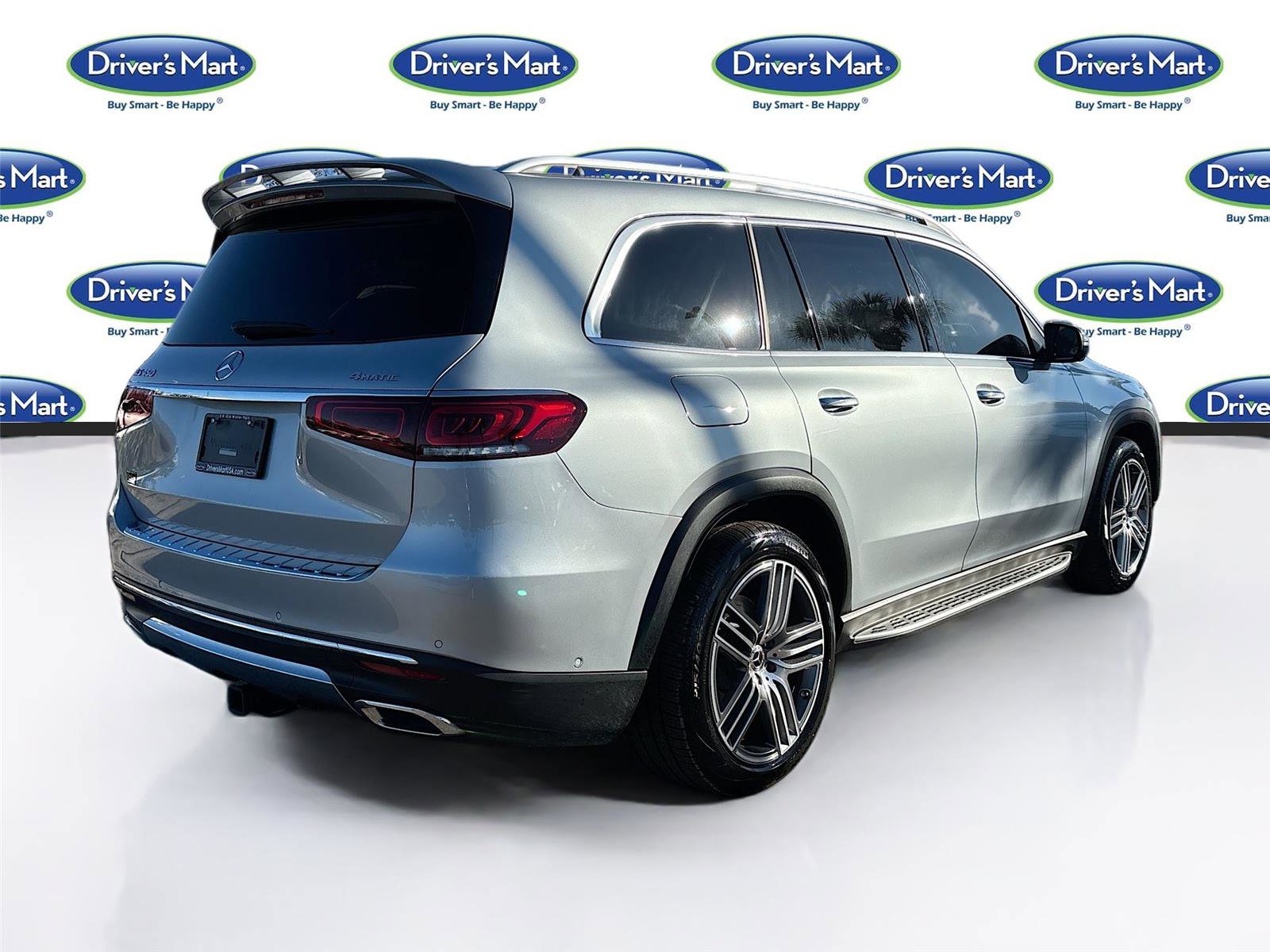 Used 2023 Mercedes-Benz GLS 450 4MATIC image 7