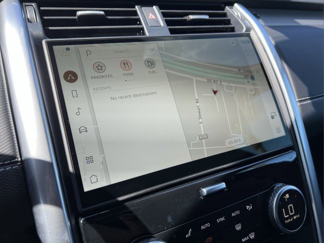 New 2025 Land Rover Discovery Dynamic SE image 27