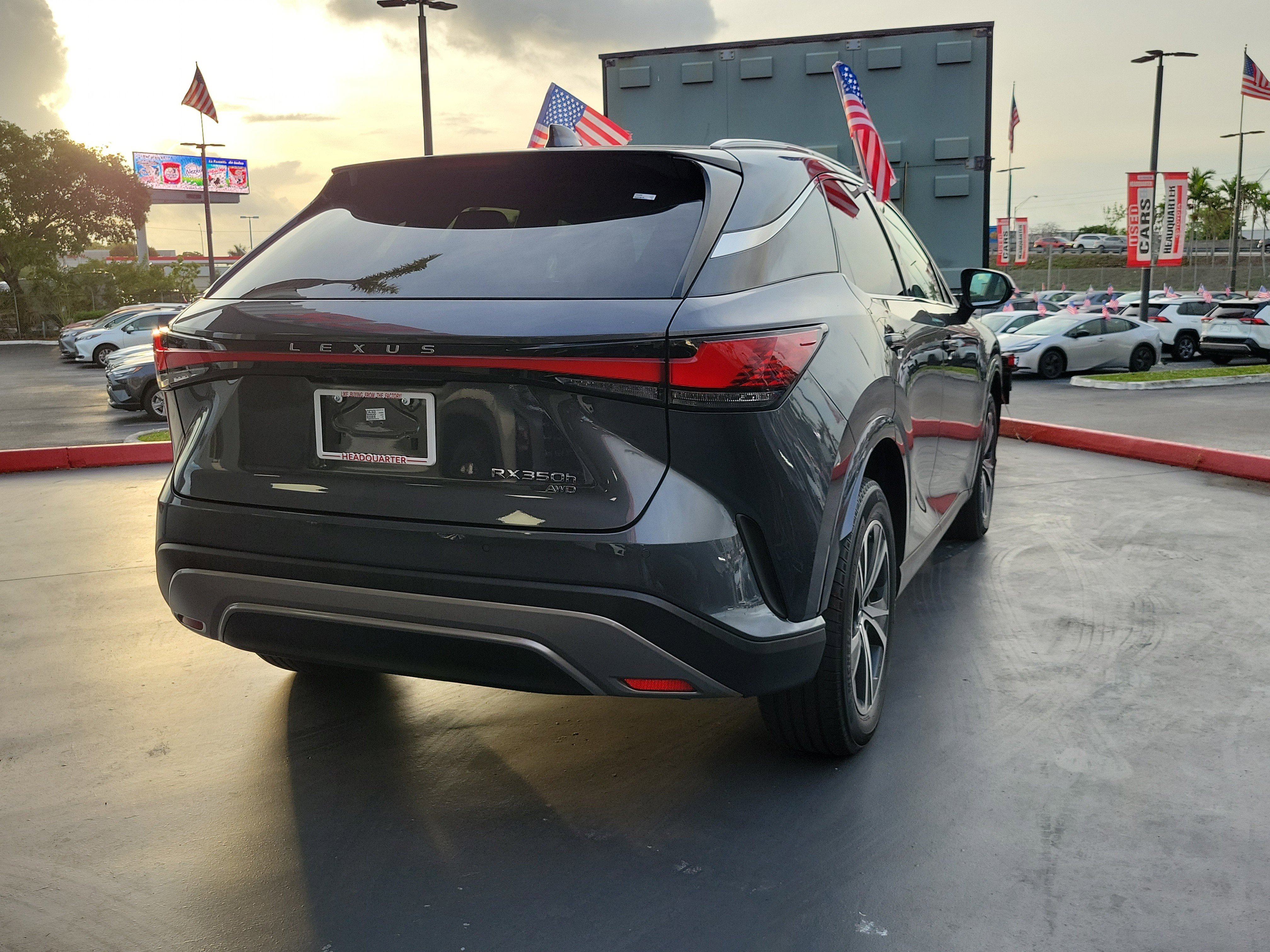 Used 2024 Lexus RX 350h w/ Accessory Package (Z1) image 11