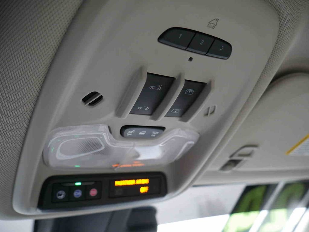 Used 2024 Buick Encore GX Avenir w/ Avenir Technology Package image 33