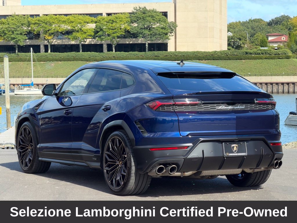 Used 2025 Lamborghini Urus SE AWD/4WD image 3