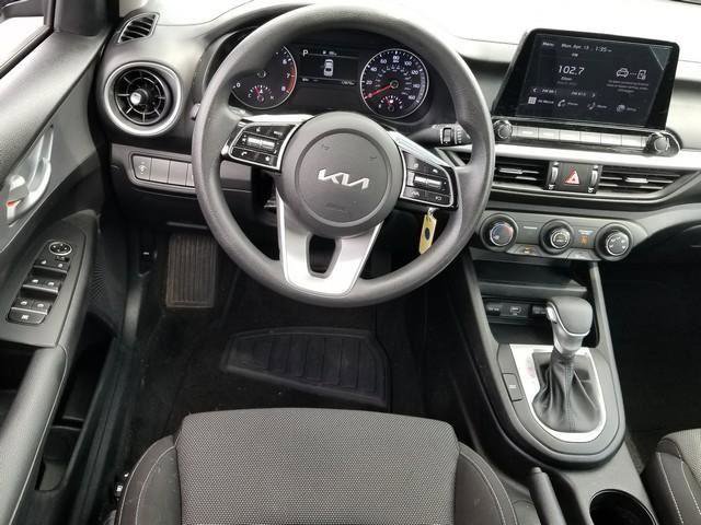Used 2023 Kia Forte LX image 14