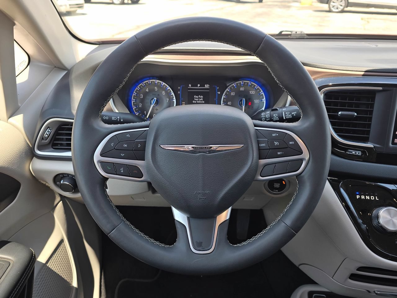 Used 2023 Chrysler Voyager LX FWD image 28