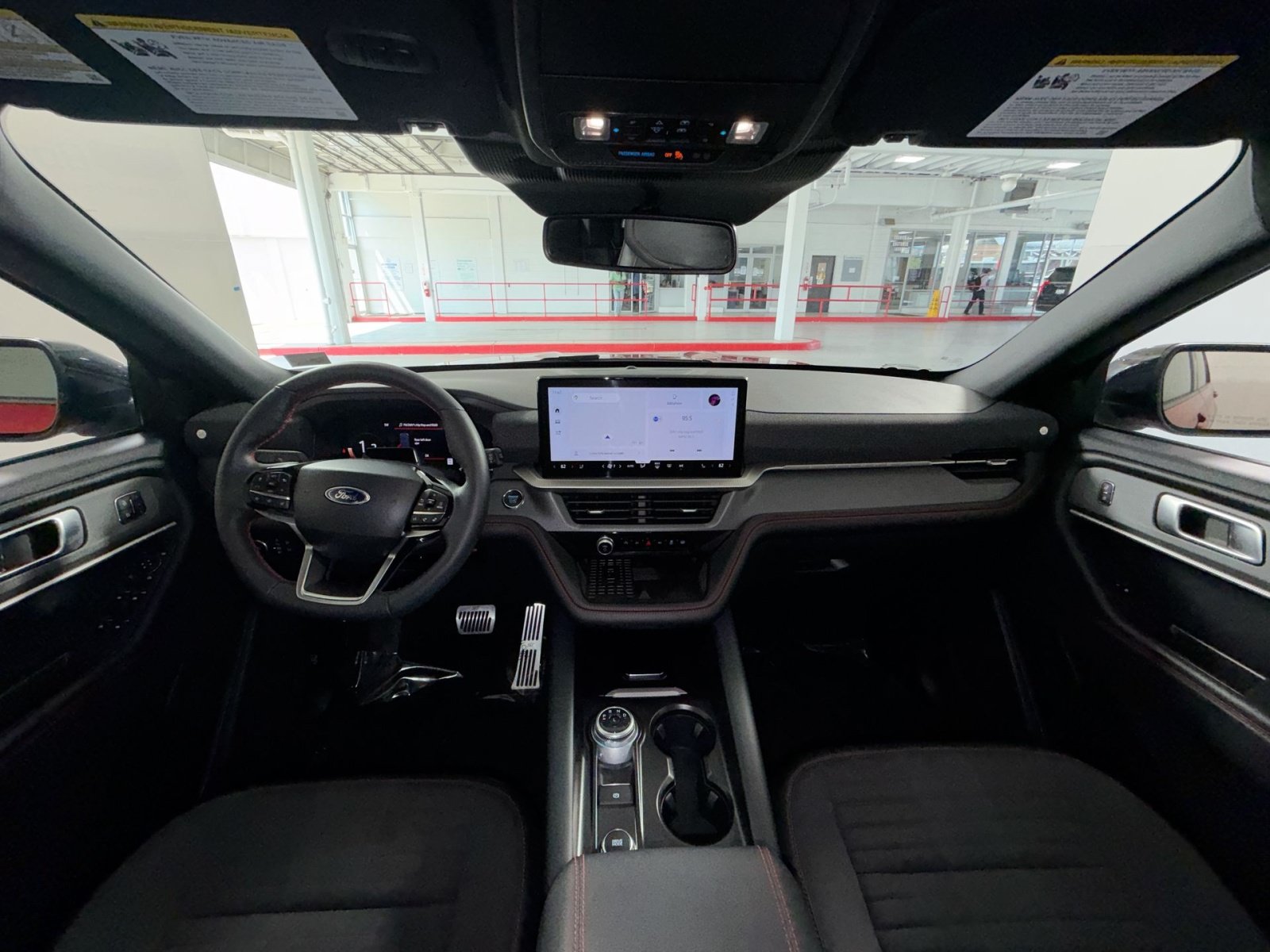 Used 2025 Ford Explorer ST-Line w/ Premium Package AWD/4WD image 23