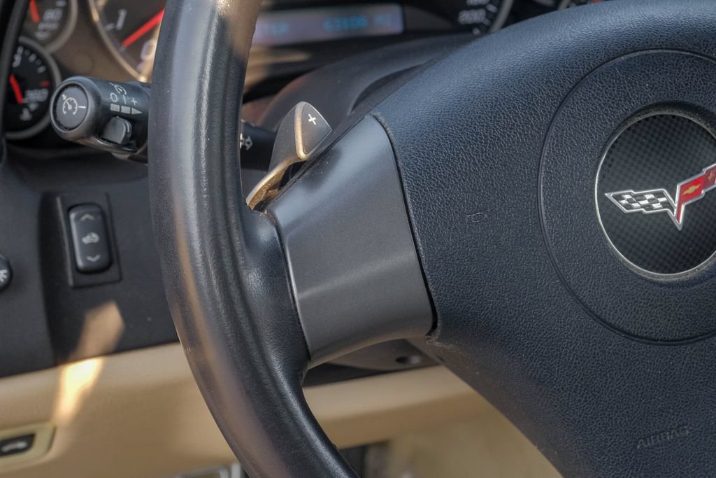 Used 2007 Chevrolet Corvette Convertible w/ Preferred Equipment Group RWD image 15