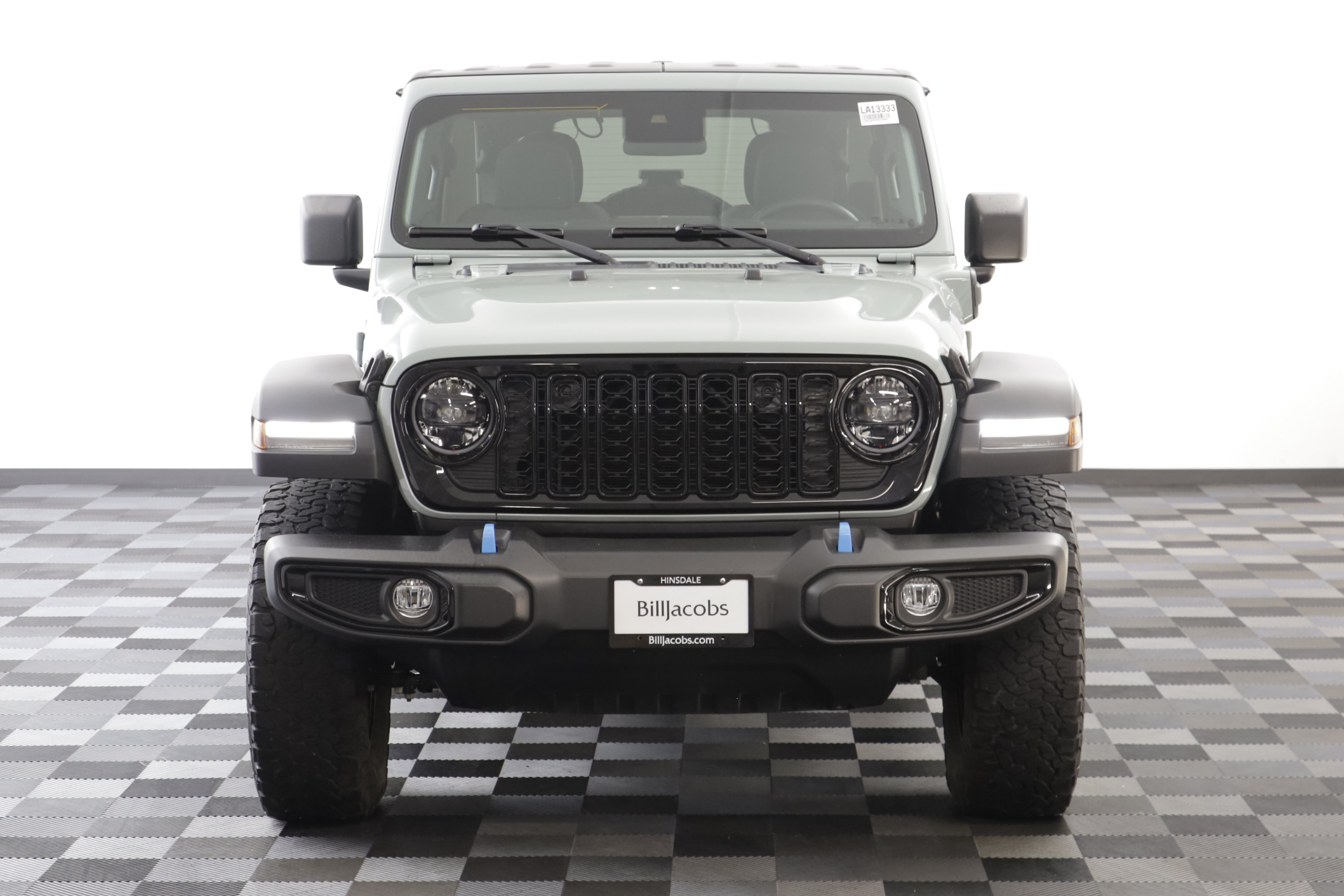 Used 2024 Jeep Wrangler Unlimited AWD/4WD image 25