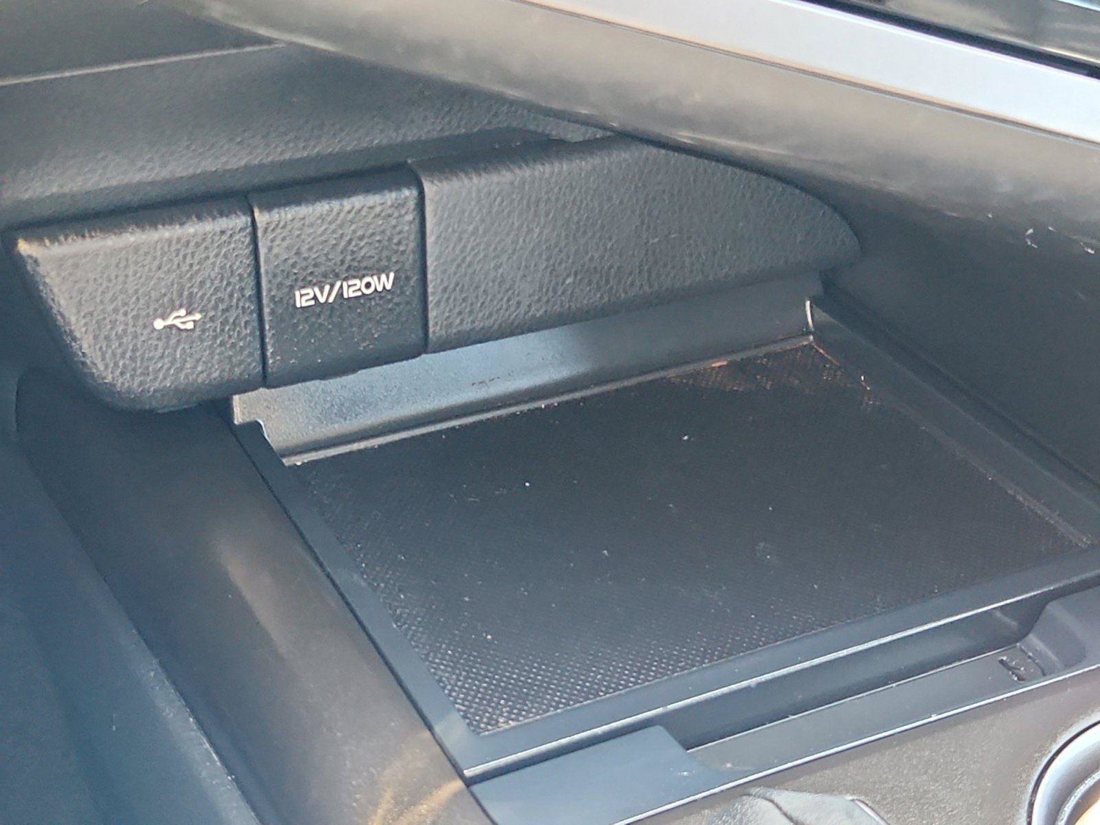Used 2023 Toyota Camry SE FWD image 25