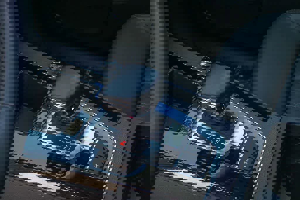 Used 2021 Audi Q5 Premium w/ Convenience Package image 17