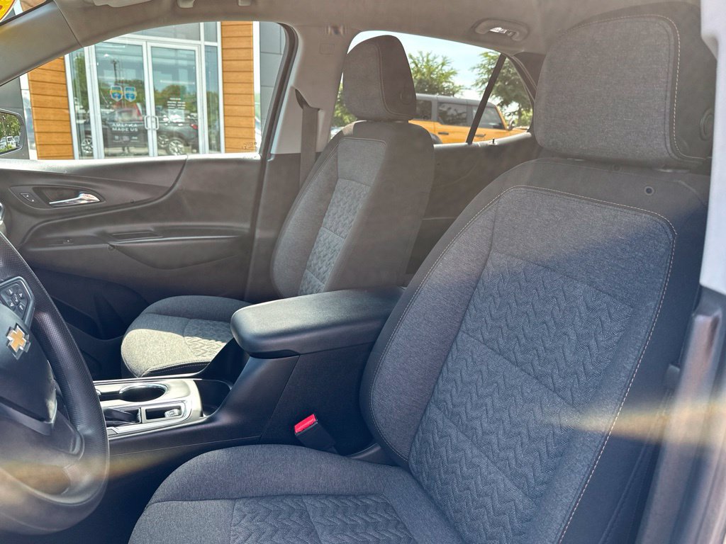 Used 2022 Chevrolet Equinox LT FWD image 21