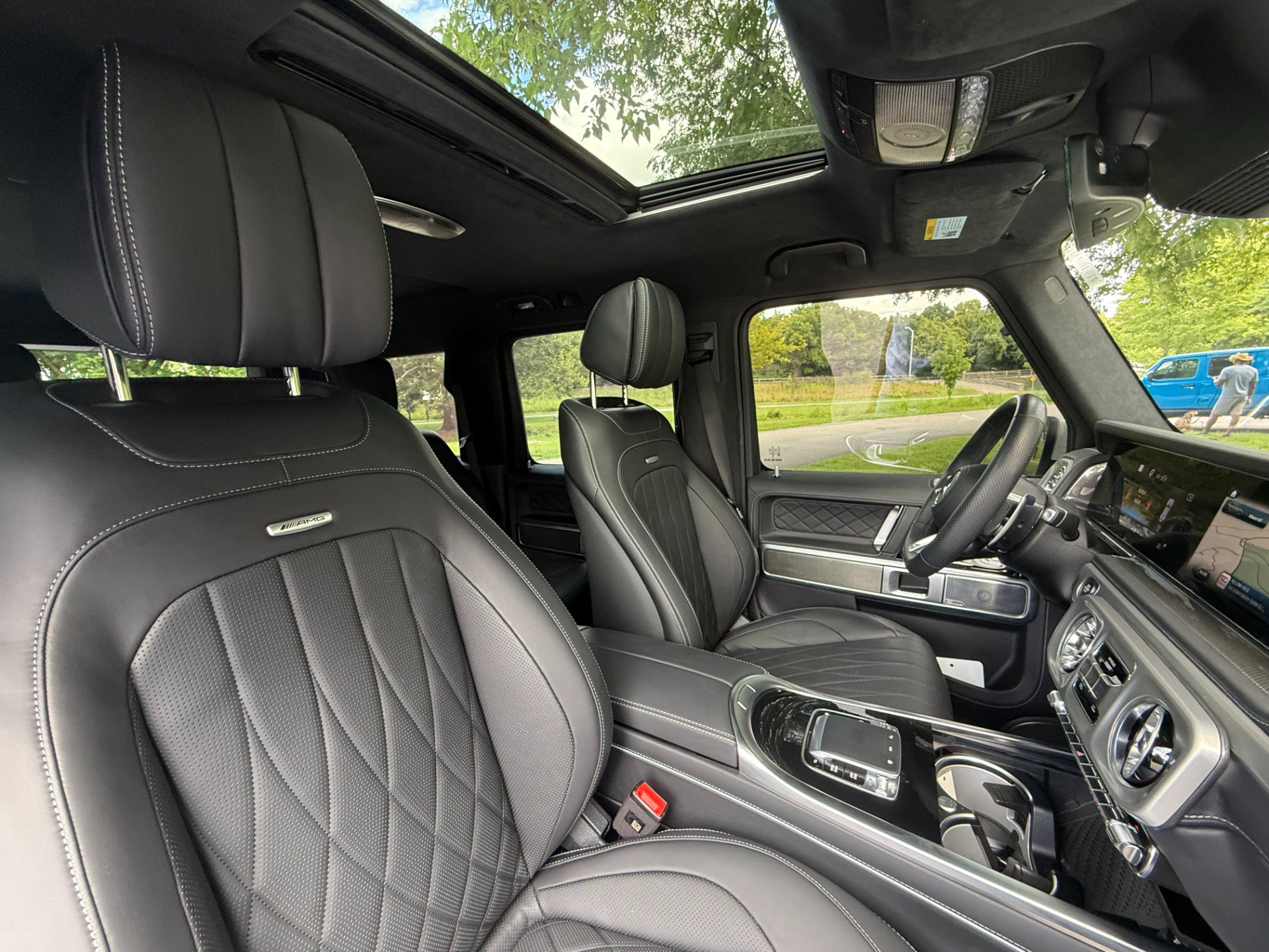 Used 2025 Mercedes-Benz G 63 AMG 4MATIC image 24