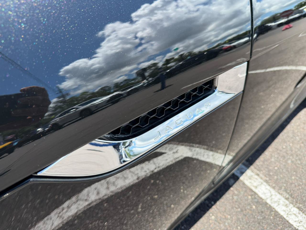 Used 2014 Jaguar F-TYPE S RWD image 7