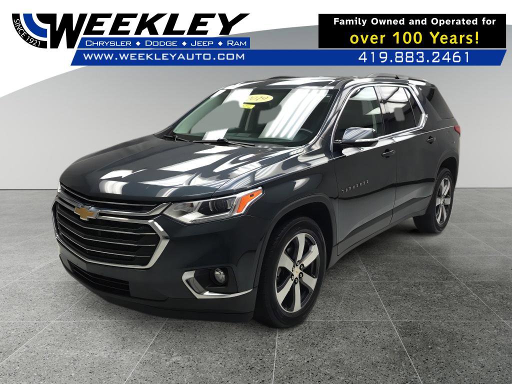 Used 2019 Chevrolet Traverse LT w/ LT Premium Package AWD/4WD image 1