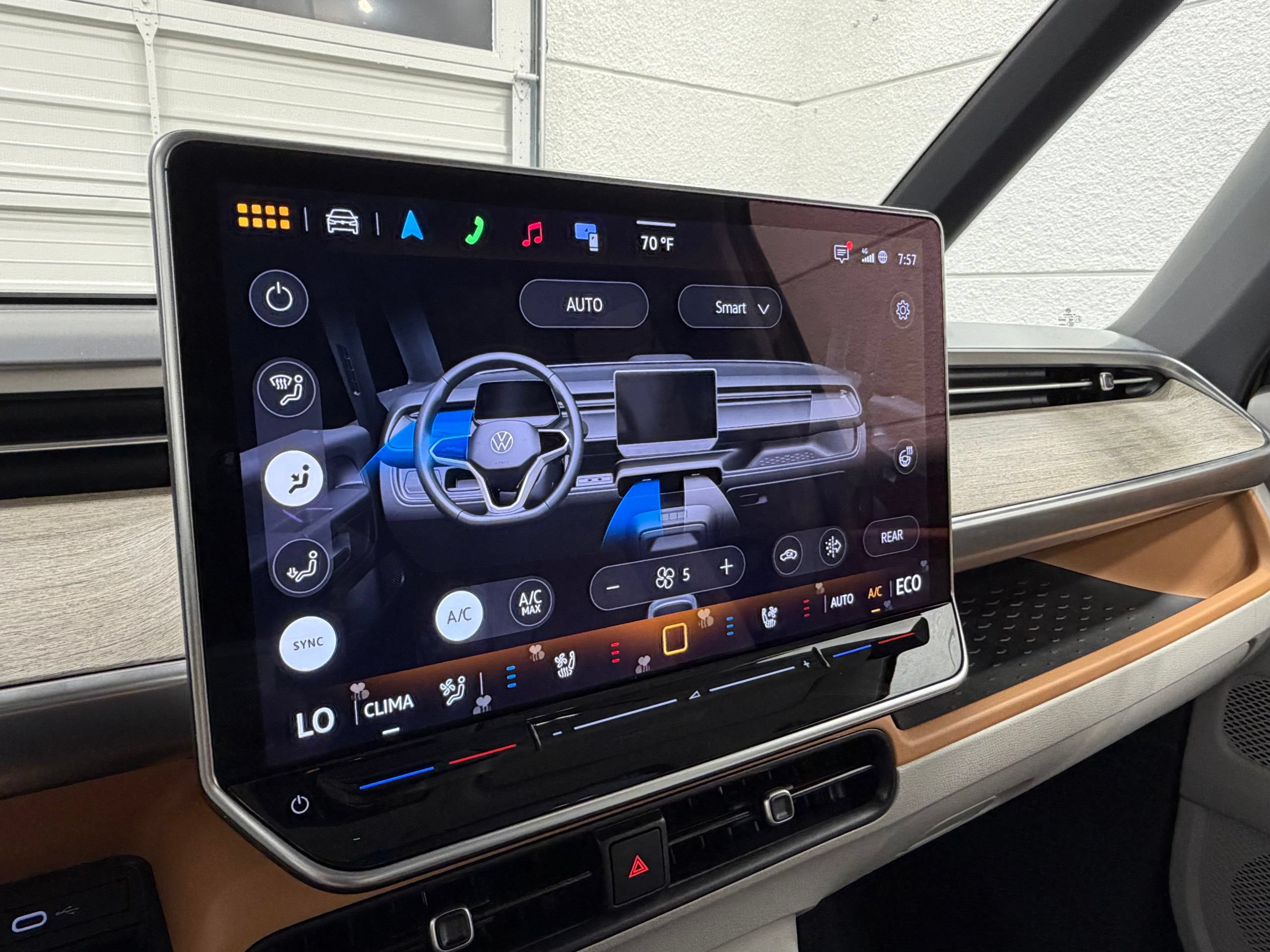 New 2025 Volkswagen ID. Buzz Pro S Plus AWD/4WD image 53