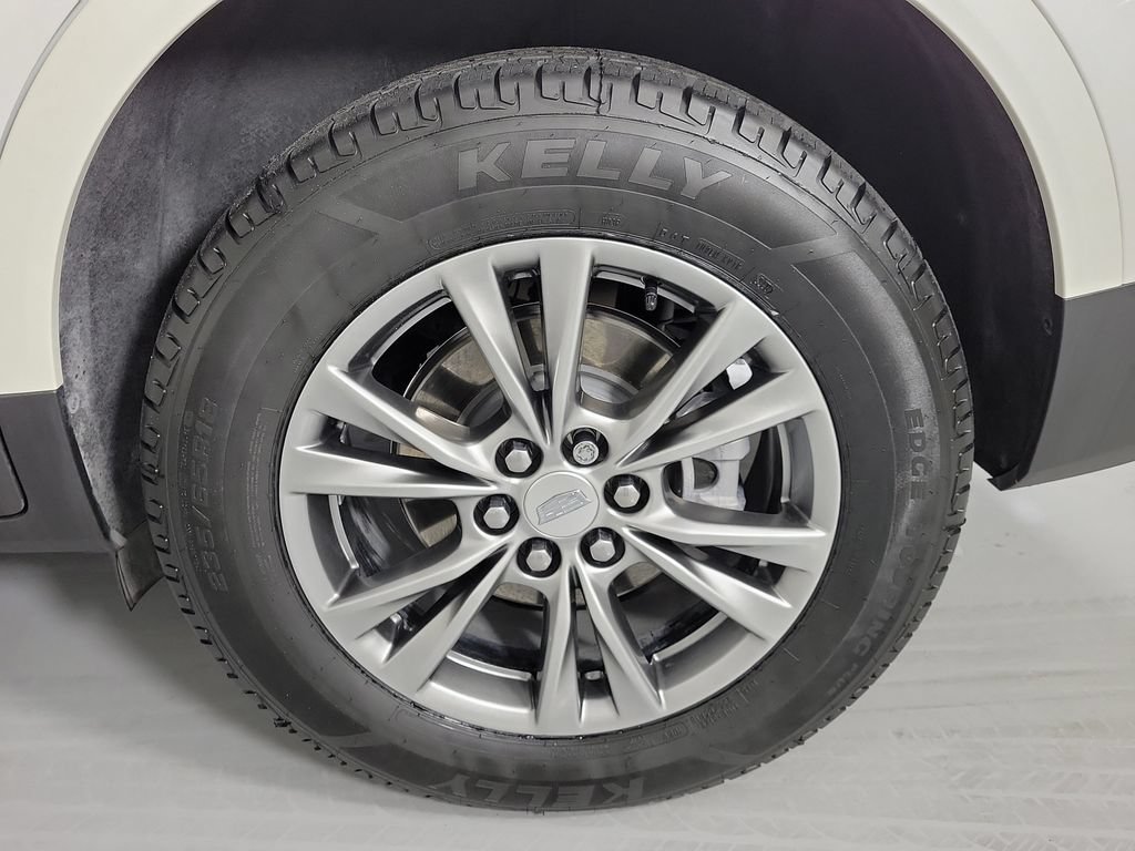Certified 2023 Cadillac XT5 Premium Luxury w/ Technology Package FWD image 10