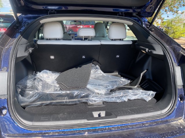 New 2026 Nissan Leaf SV+ w/ Floor Mat Package (SV+) FWD image 25
