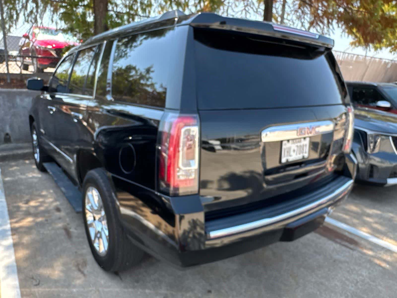 Used 2015 GMC Yukon Denali w/ Open Road Package RWD image 3
