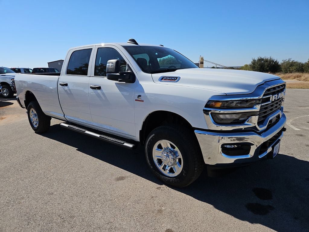 New 2026 RAM 2500 Tradesman AWD/4WD image 9