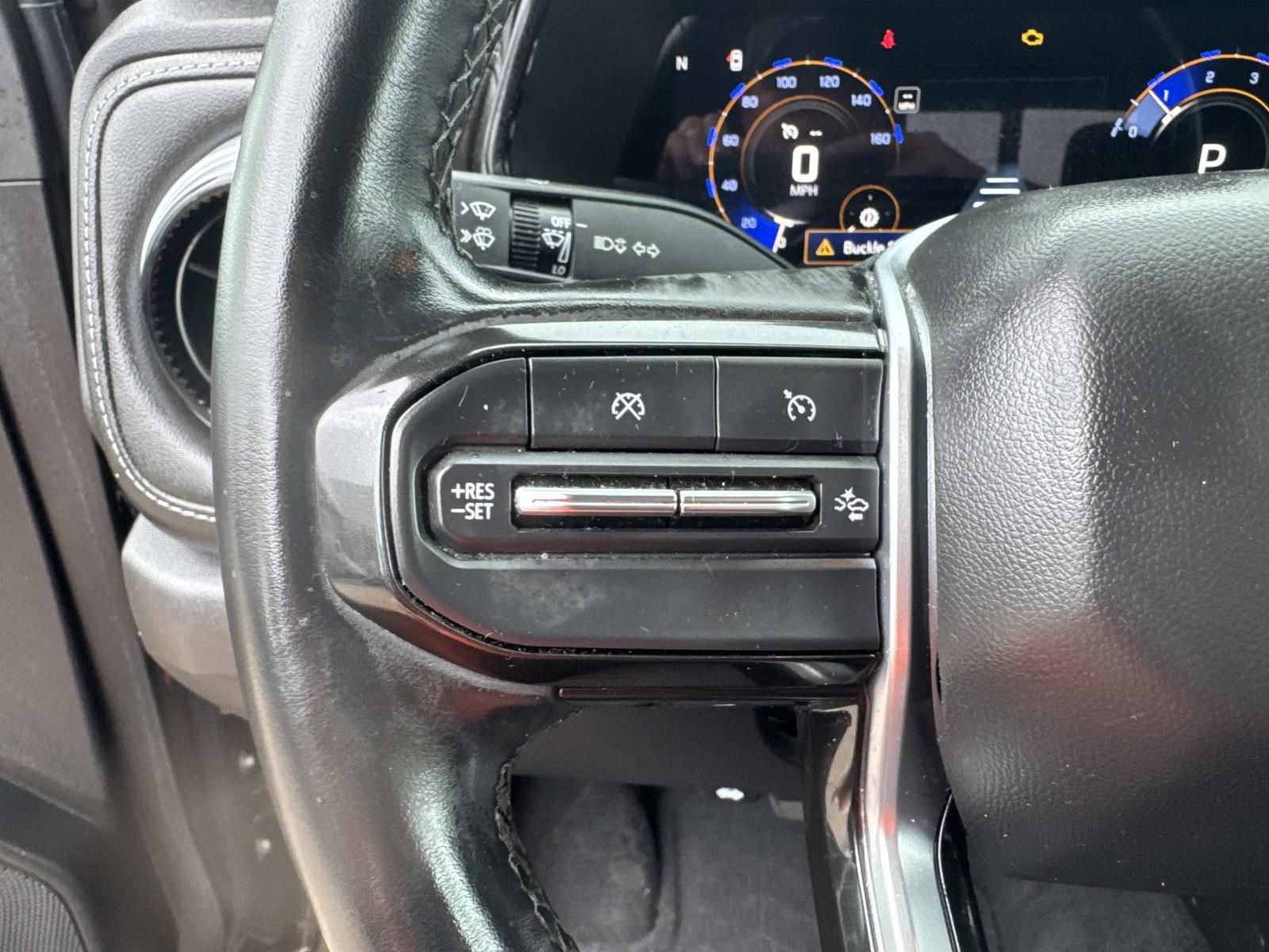 Used 2024 Chevrolet Colorado LT w/ LT Convenience Package RWD image 22