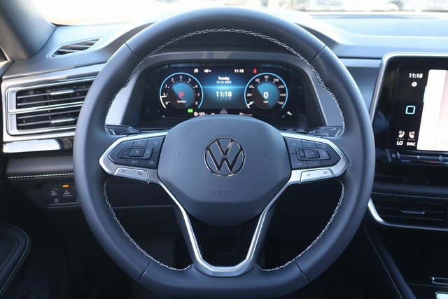 New 2026 Volkswagen Atlas Cross Sport SE image 19