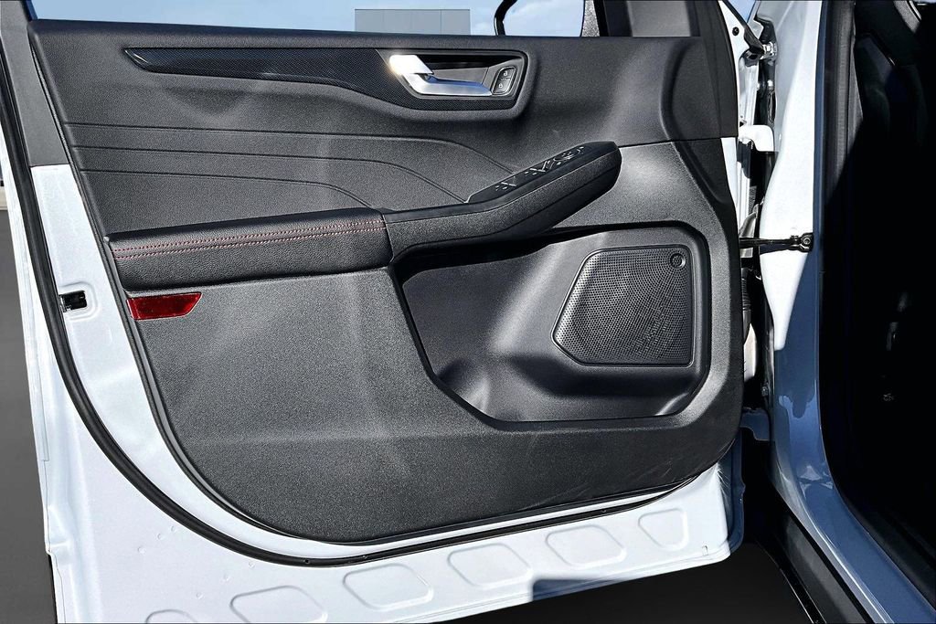 New 2026 Ford Escape ST-Line w/ Tech Pack #1 image 25