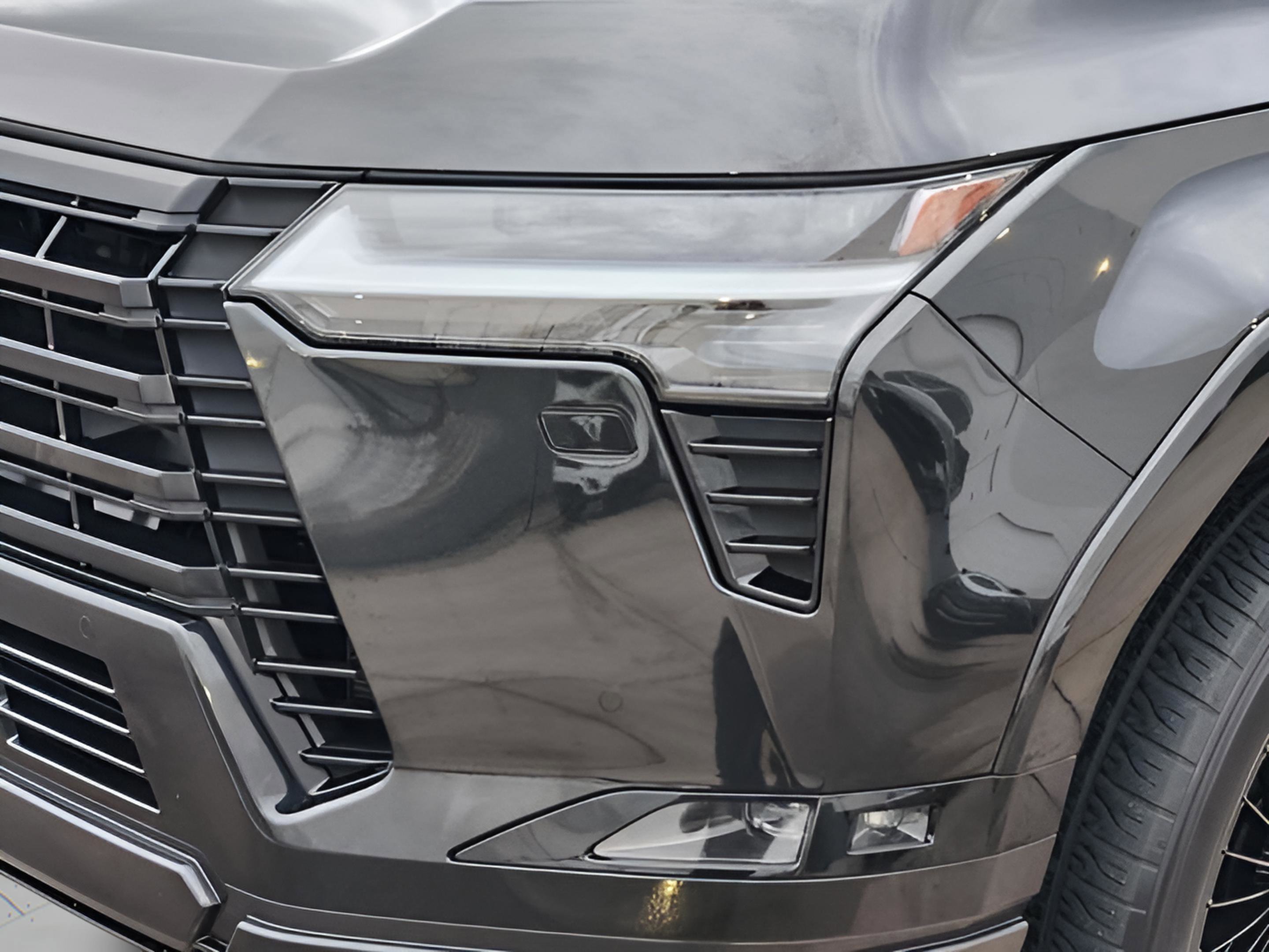 Used 2024 Lexus GX 550 w/ Accessory Package (Z1) AWD/4WD image 30