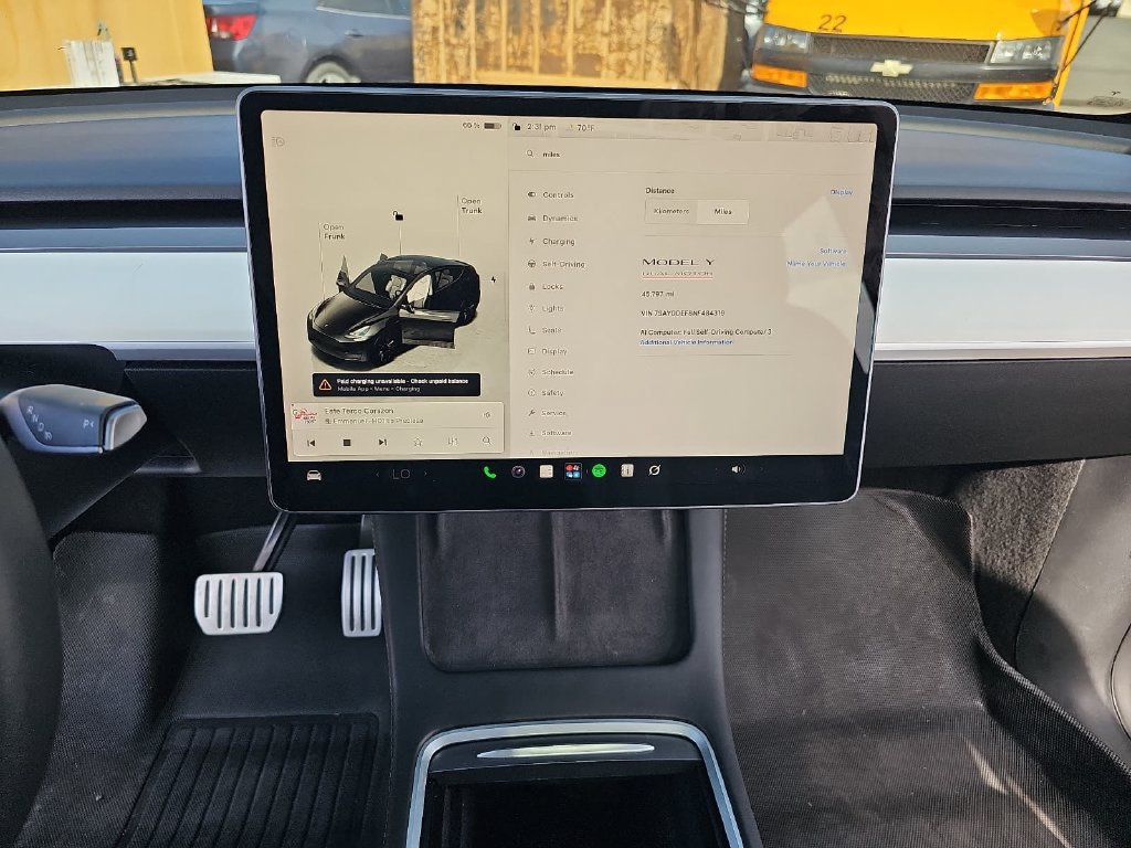Used 2022 Tesla Model Y Performance AWD/4WD image 21
