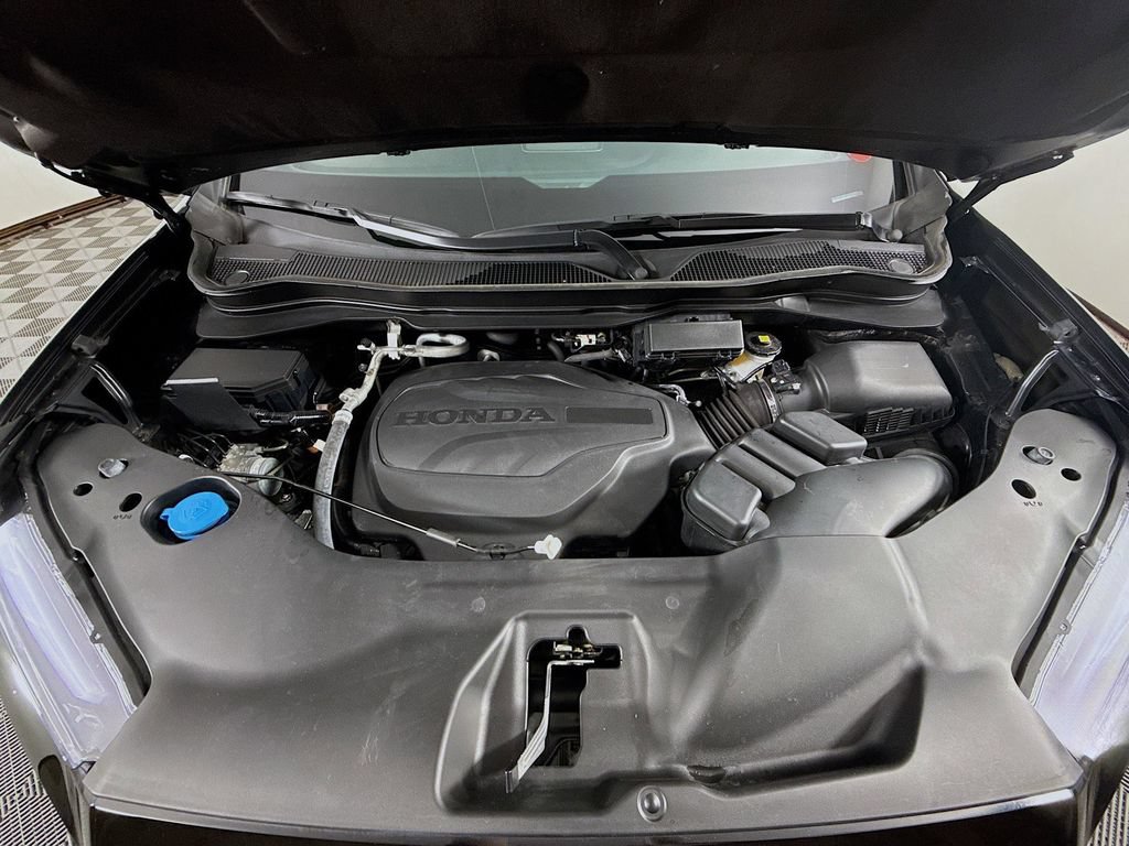 Certified 2023 Honda Passport Elite image 41