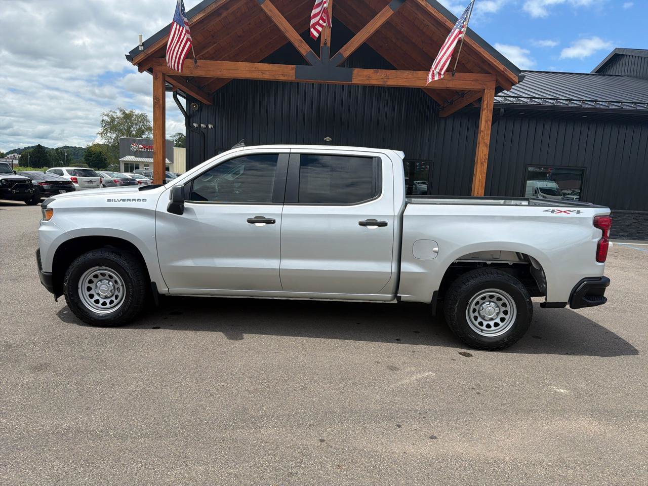 Used 2021 Chevrolet Silverado 1500 W/T w/ WT Convenience Package AWD/4WD image 23