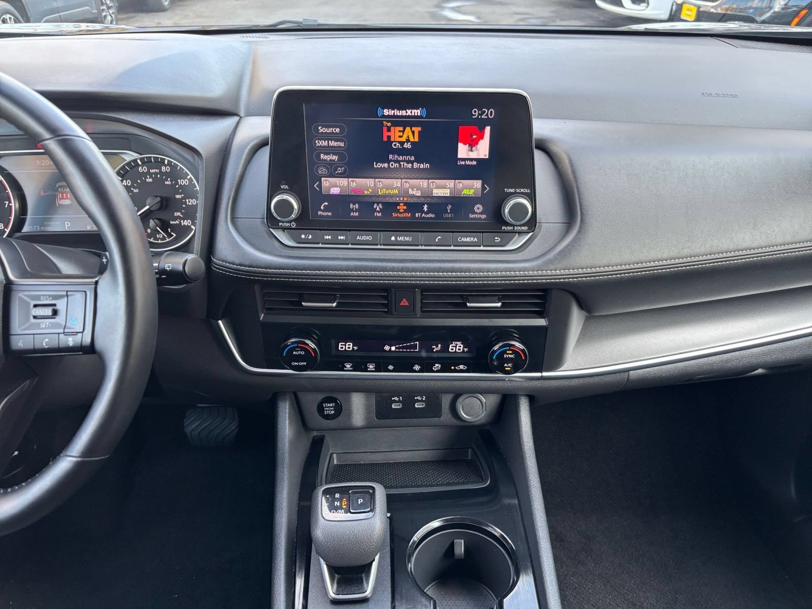 Used 2025 Nissan Rogue SV FWD image 16