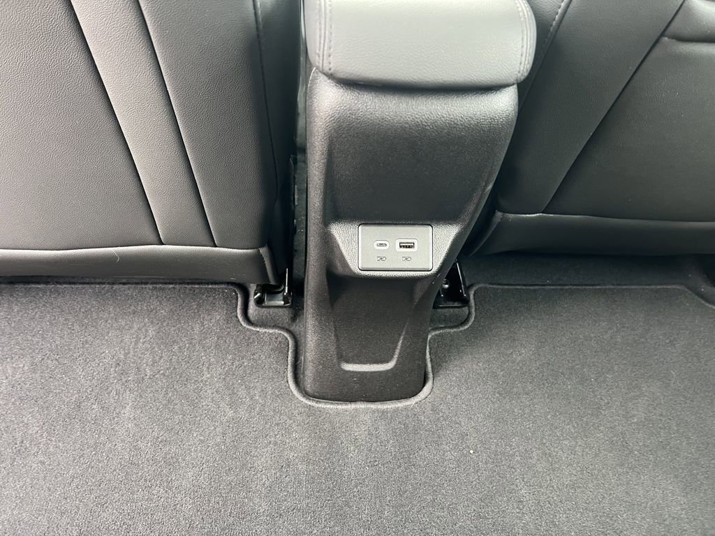 Certified 2023 Chevrolet Bolt EUV Premier w/ Sun & Sound Package FWD image 15