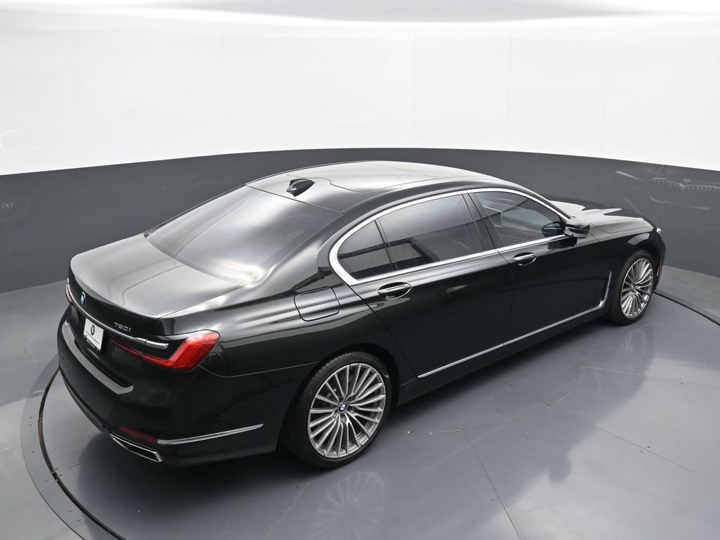 Used 2022 BMW 750i xDrive w/ Autobahn Package AWD/4WD image 36