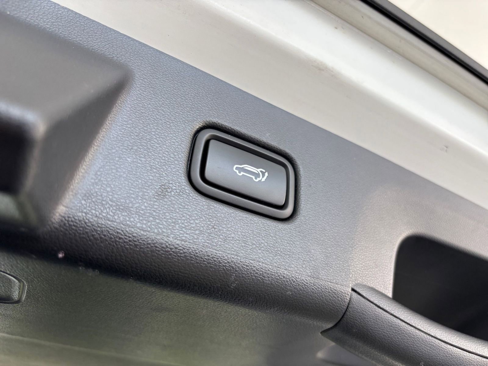 Used 2025 Hyundai Tucson SEL FWD image 23