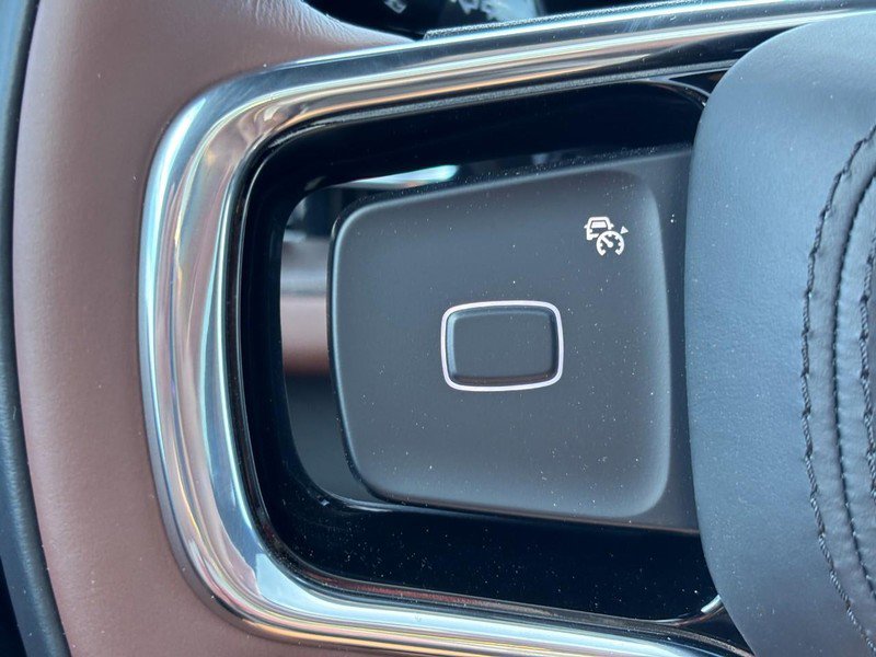 New 2026 Lincoln Navigator Reserve AWD/4WD image 17