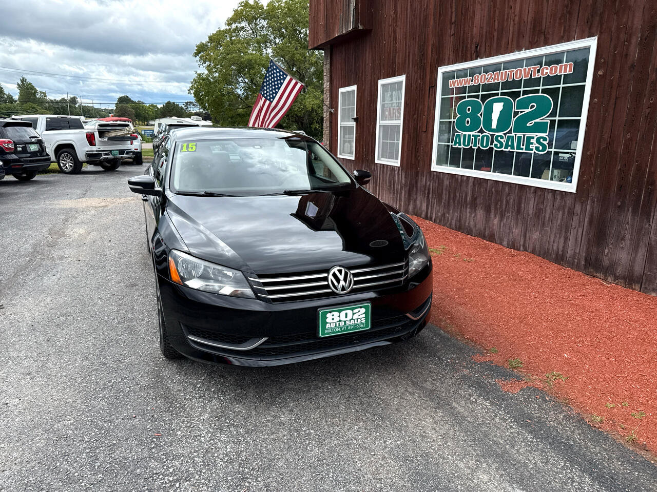 Used 2015 Volkswagen Passat 1.8T image 2