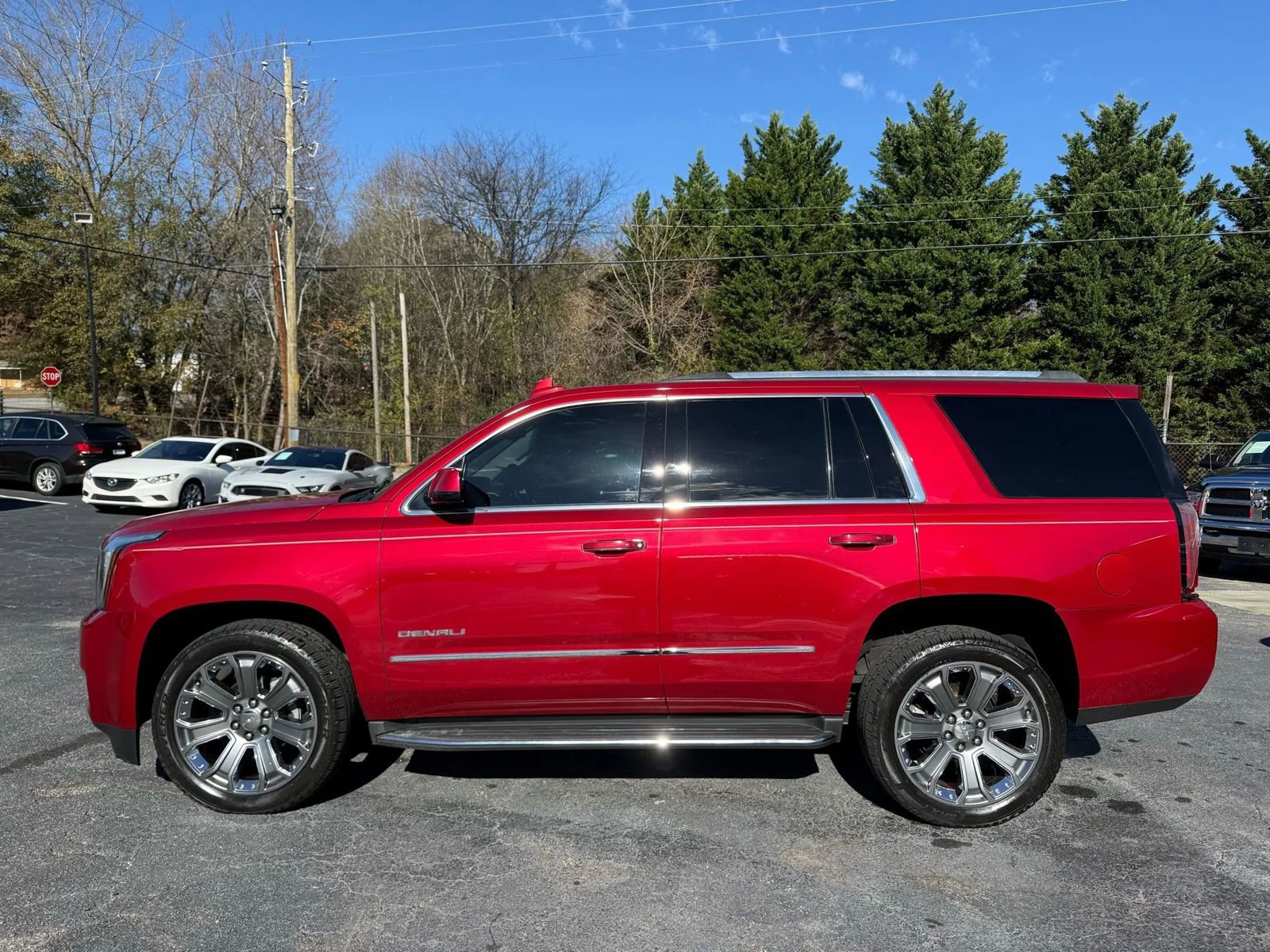 Used 2015 GMC Yukon Denali w/ Open Road Package image 4