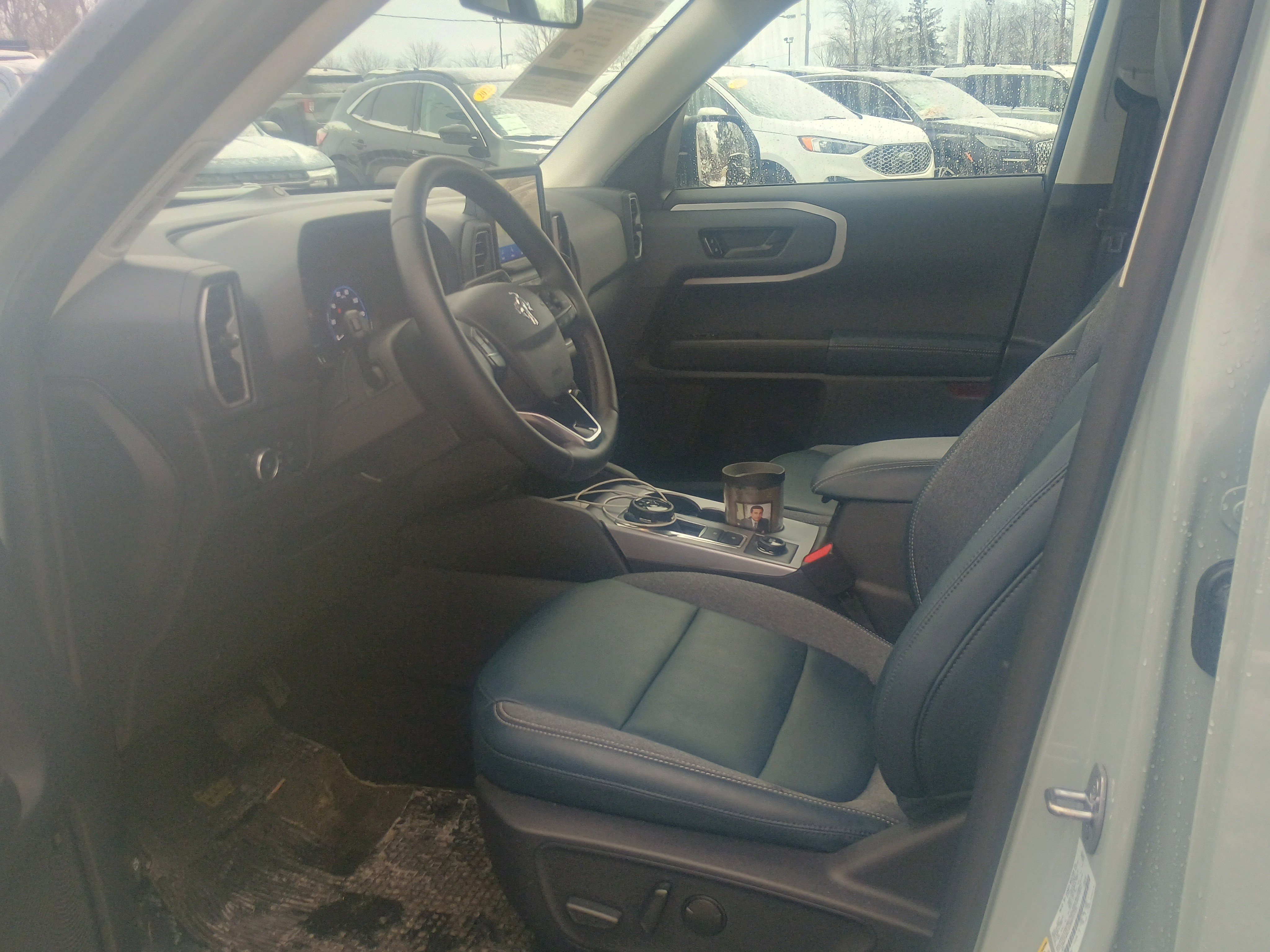 Certified 2024 Ford Bronco Sport Outer Banks w/ Tech Package image 17