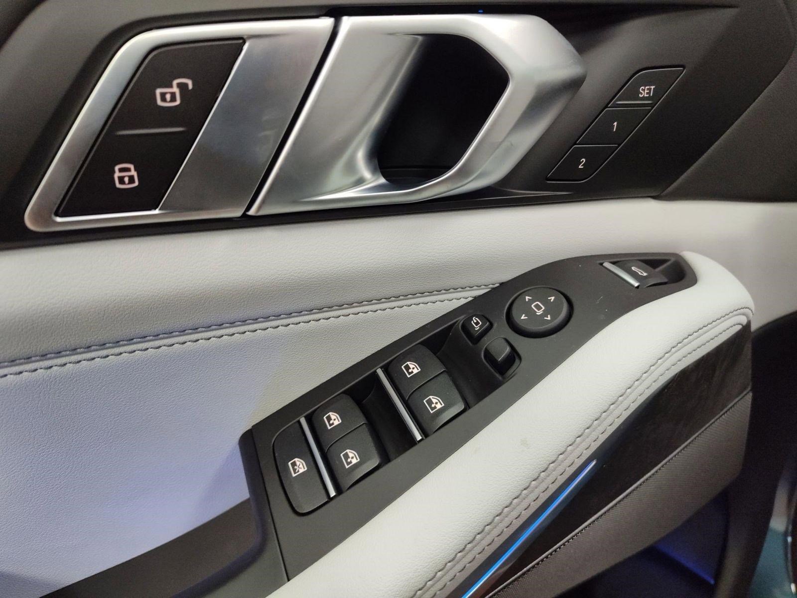 Used 2026 BMW X5 xDrive40i w/ Premium Package image 10