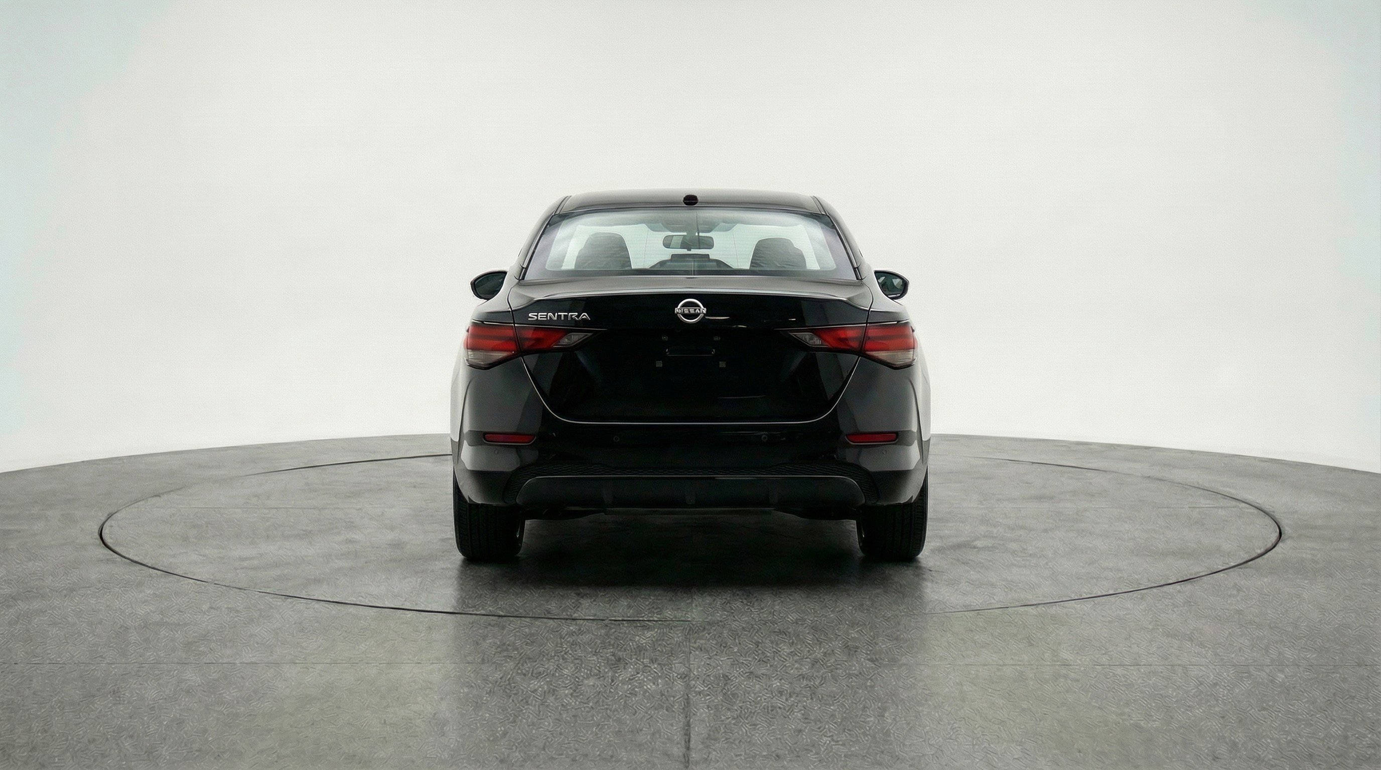 Used 2025 Nissan Sentra SV image 7