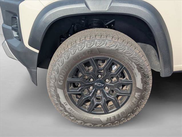 Used 2026 Chevrolet Colorado Trail Boss AWD/4WD image 30