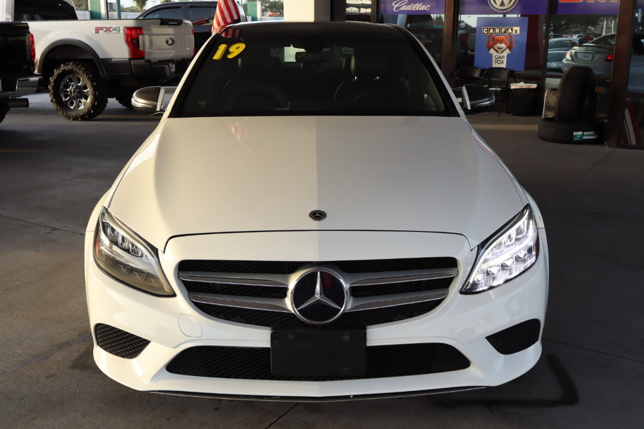 Used 2019 Mercedes-Benz C 300 4MATIC Sedan image 10