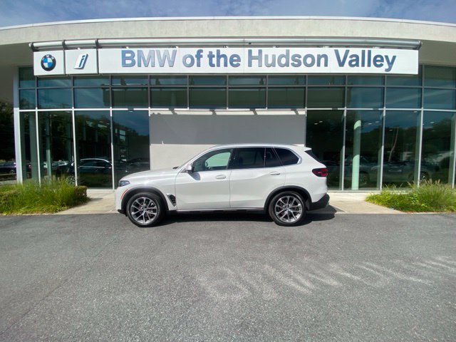 Used 2024 BMW X5 xDrive40i w/ Premium Package